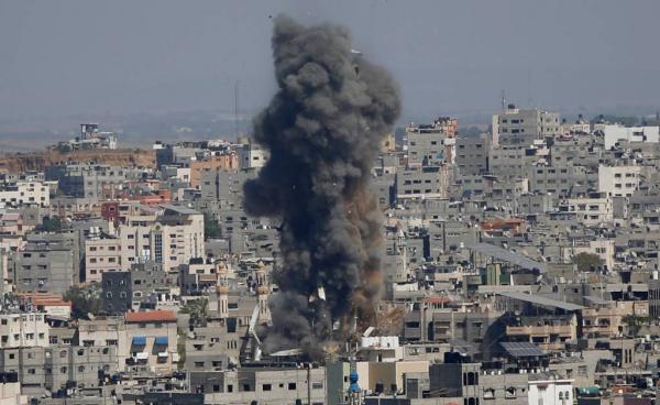 Сектор Газа подвергнут массированным бомбардировкам