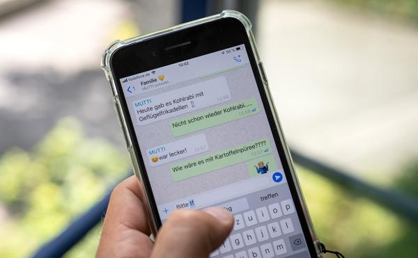WhatsApp прекращает поддержку устаревших смартфонов с 1-го января