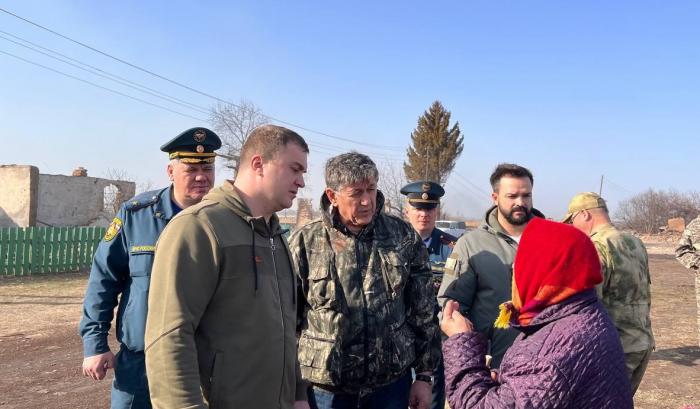 Надежда Архиповна Кучумова и врио губернатора Омской области Виталий Хоценко