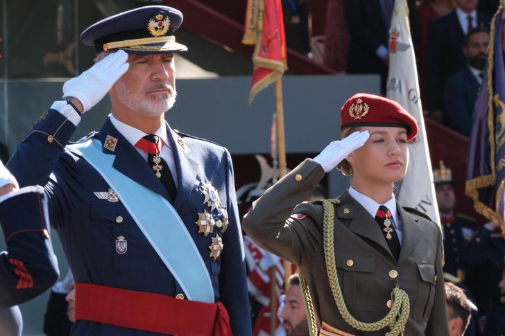 Испания, принцесса Ленор в армии