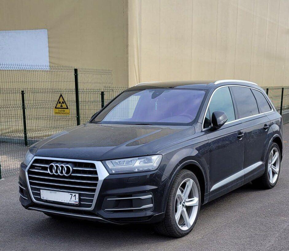 Конфискованный в Литве Audi Q7