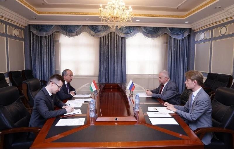 Посол России в МИД Таджикистана