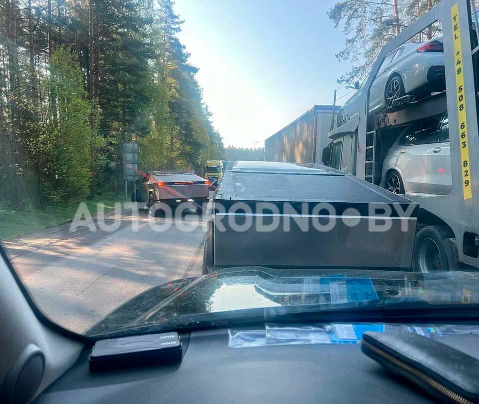 Tesla Cybertruck в Гродно