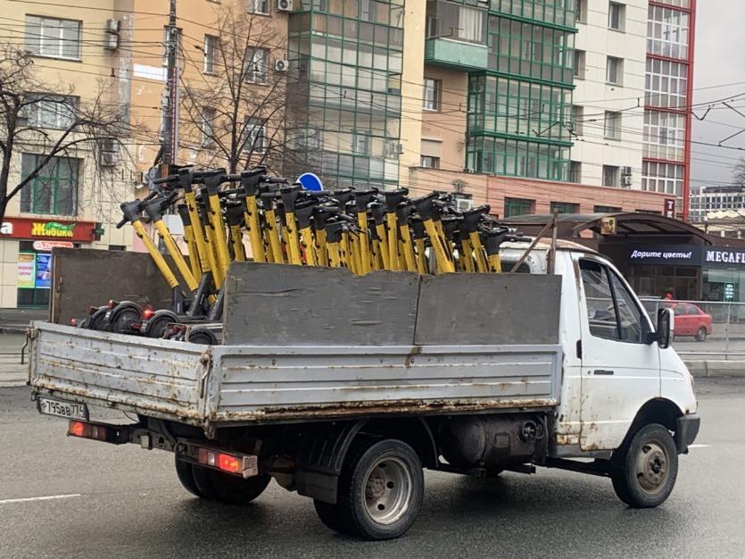 Челябинск остался без самокатов