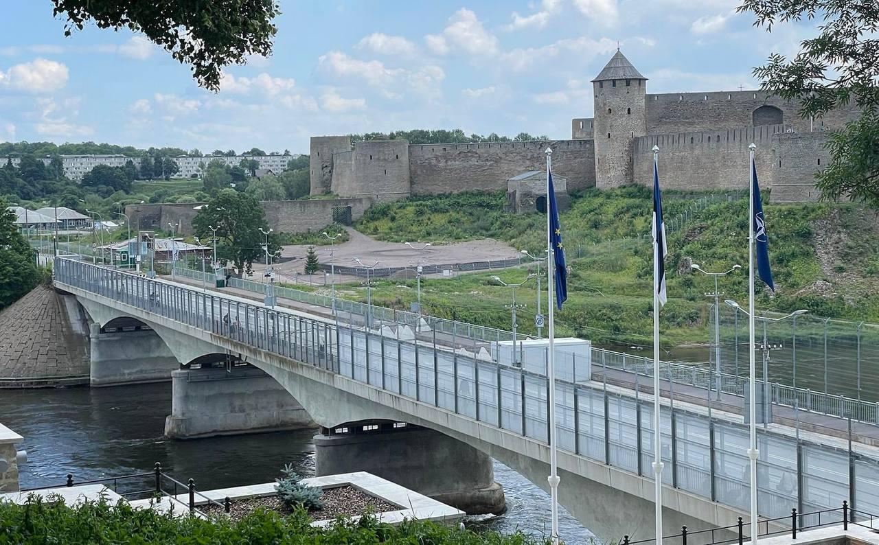 Укрепления на границе с Эстонией