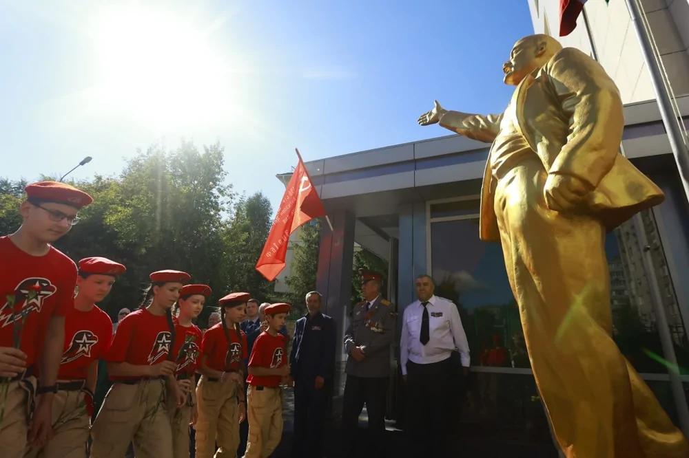 Золотой Ленин в Казани