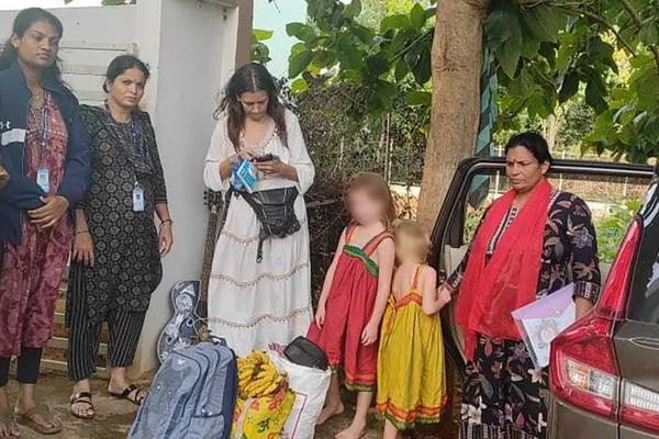 Нина Кутина с детьми