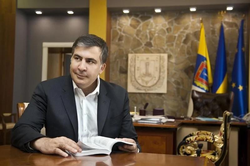 Обозвал всех лузерами и пожаловался, что стал нищим