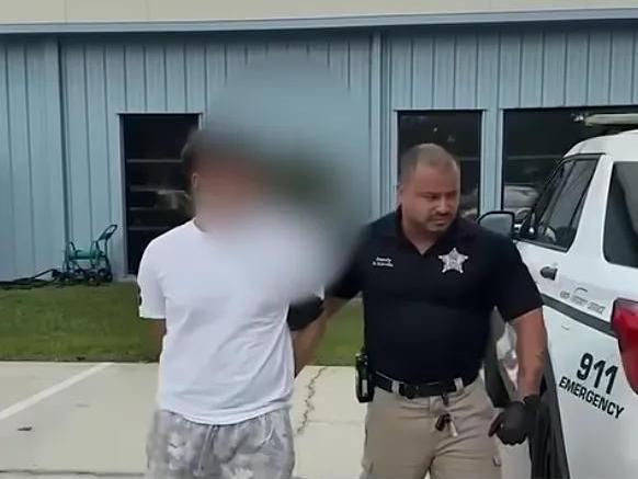 Задержан за запрос к ChatGPT