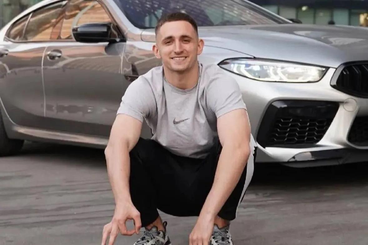 Ещё одна знаменитость столкнулась с военкоматом