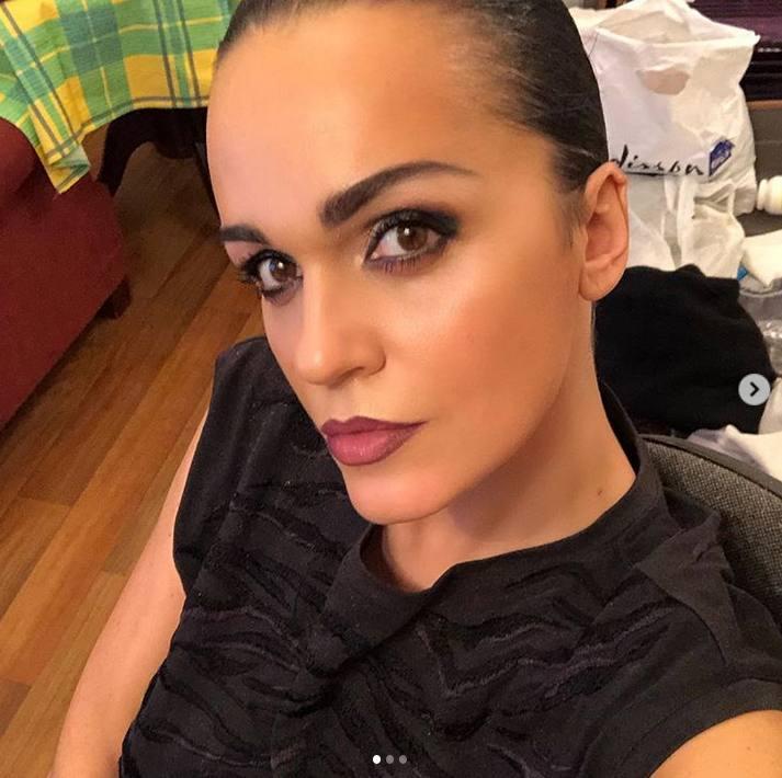 Певица Слава