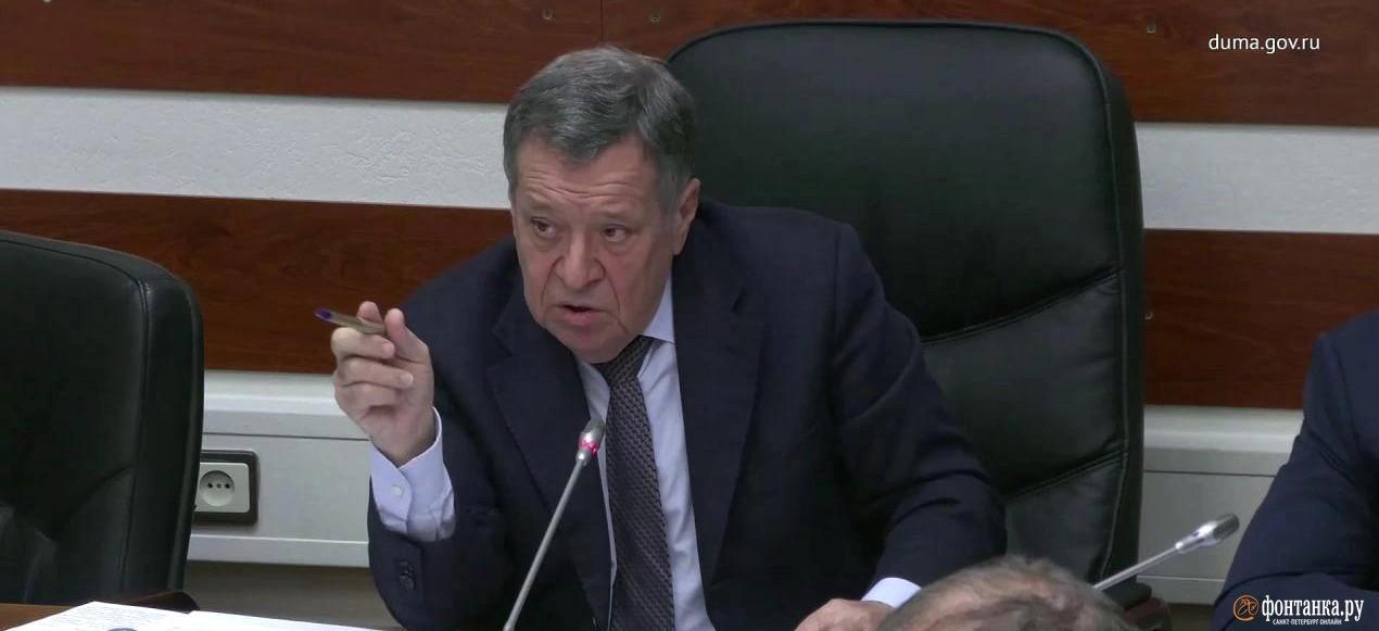 Депутат Андрей Макаров