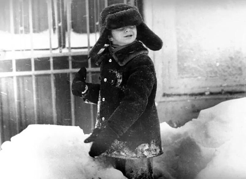 Босоногое детство, 1968 год