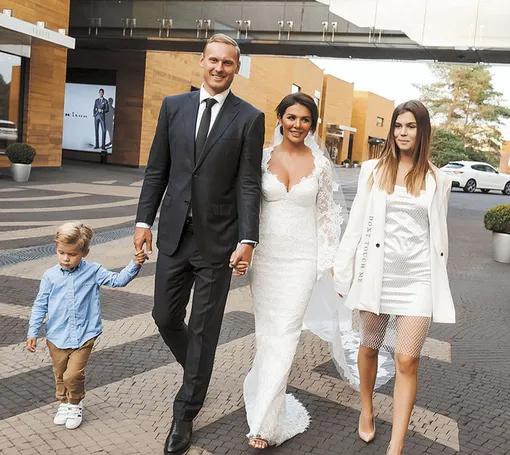 Анна Седокова и Янис Тимма