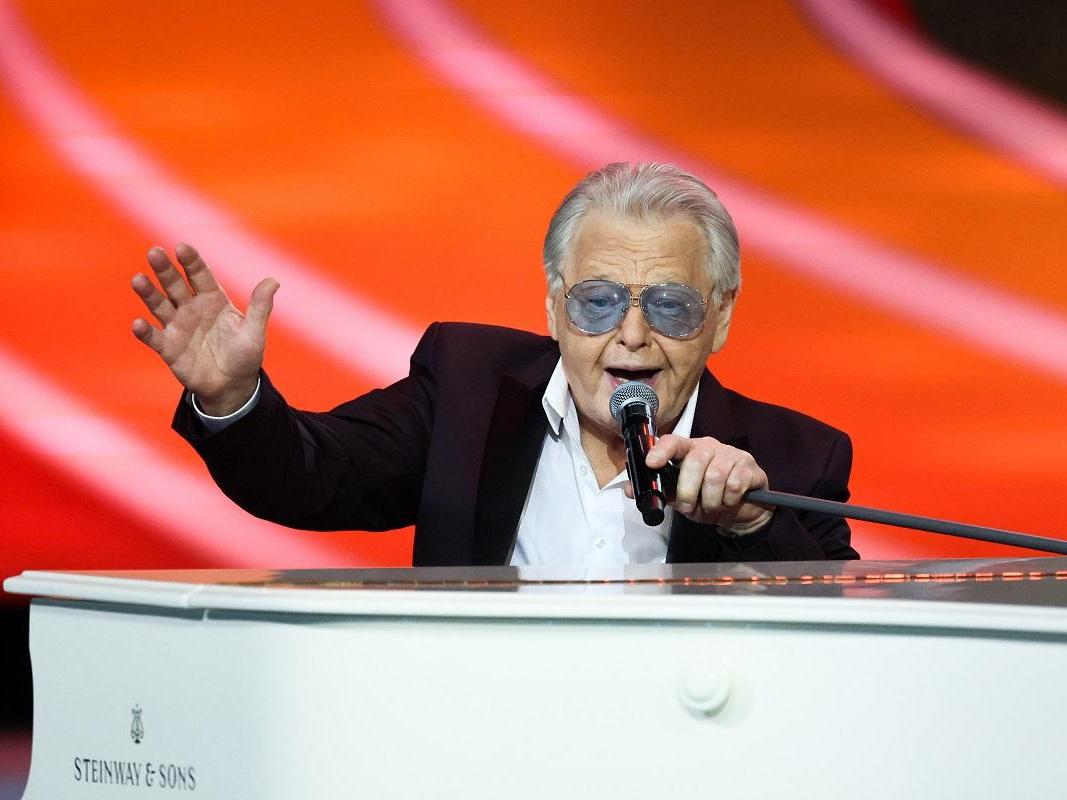 Вспомнил о внебрачной дочери