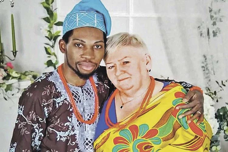 Наталья Веденина с нигерийским принцем