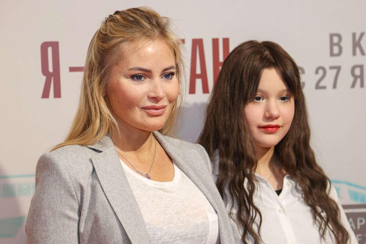 Дочь Даны Борисовой рассталась с немолодым продюсером