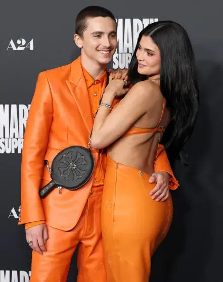 Тимоти Шаламе и Кайли Дженнер на премьере фильма Марти Великолепный