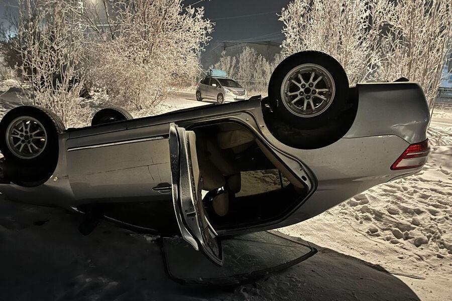 Угнала машину у таксиста