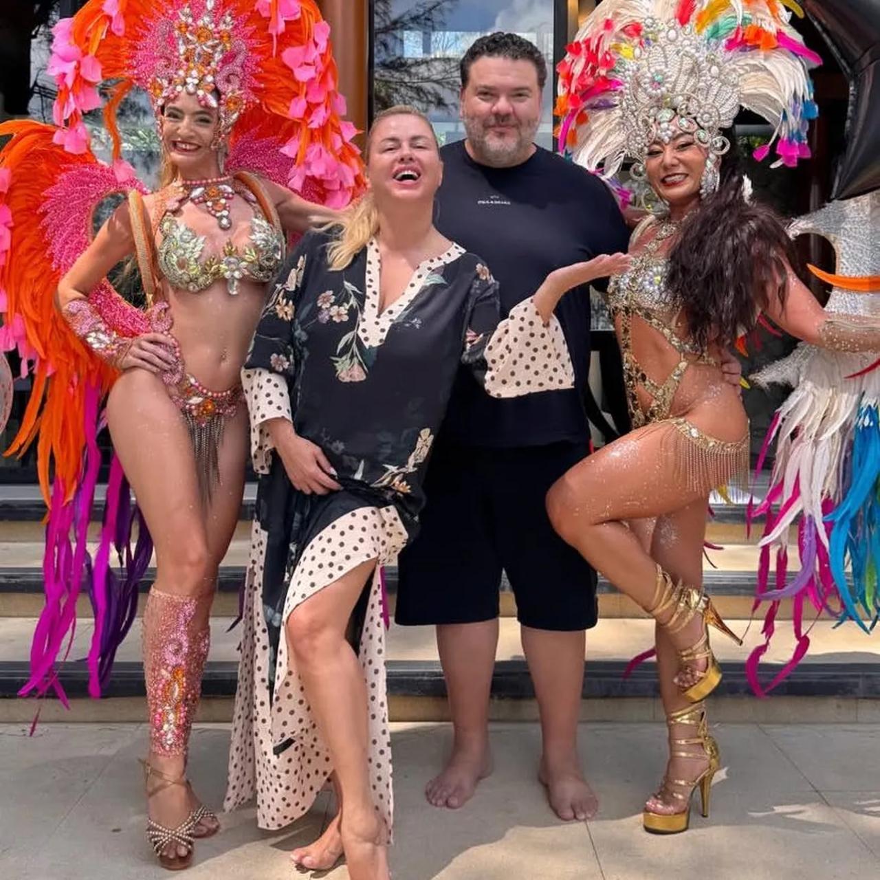 Анна Семенович и Денис Шреер в Тайланде