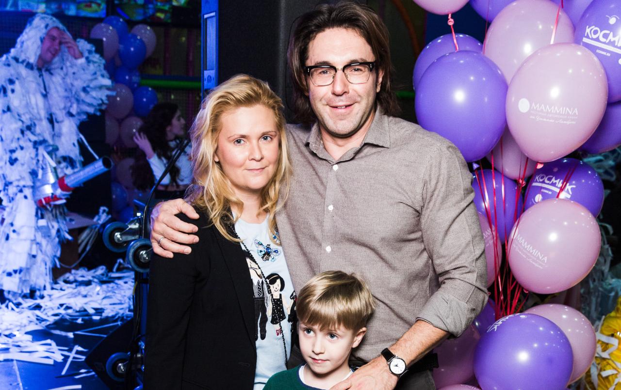 Андрей Малахов с женой и сыном
