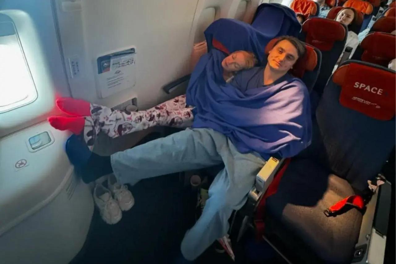 Анастасия Волочкова и Марчел Абаби летят домой