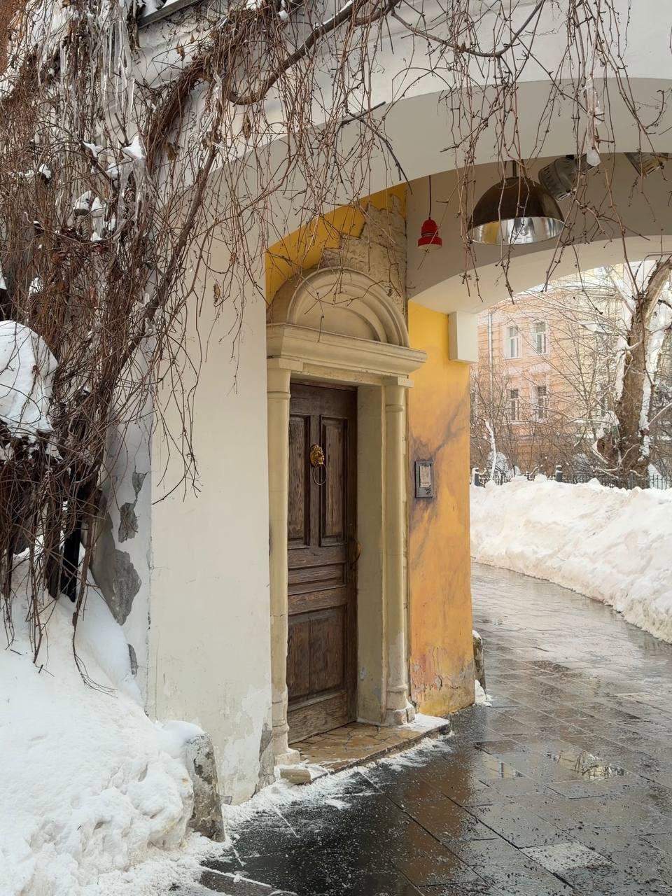 Татуин на Петровке - вход