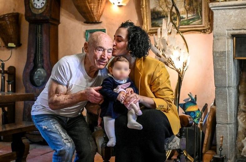 Пьер Сабле со своей женой и дочерью