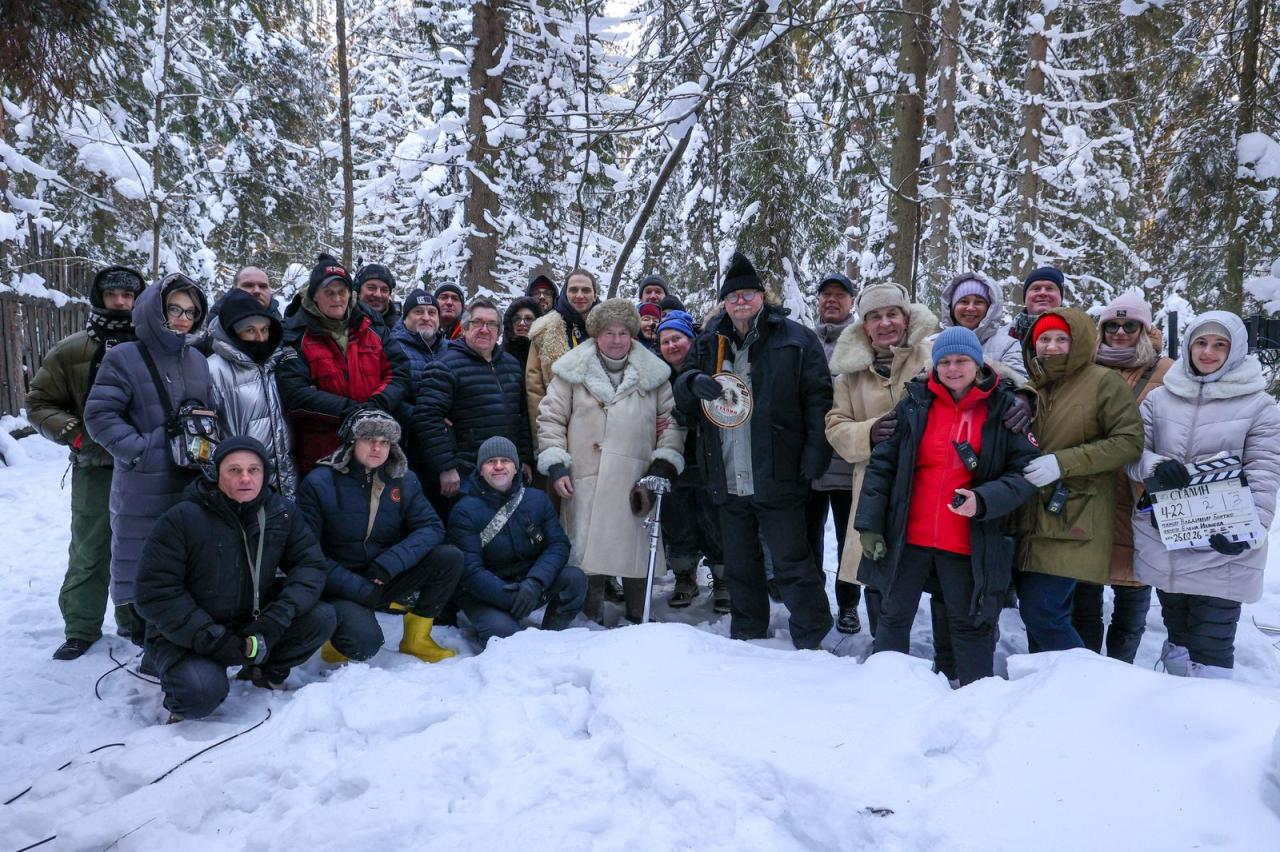 Команда в полном составе