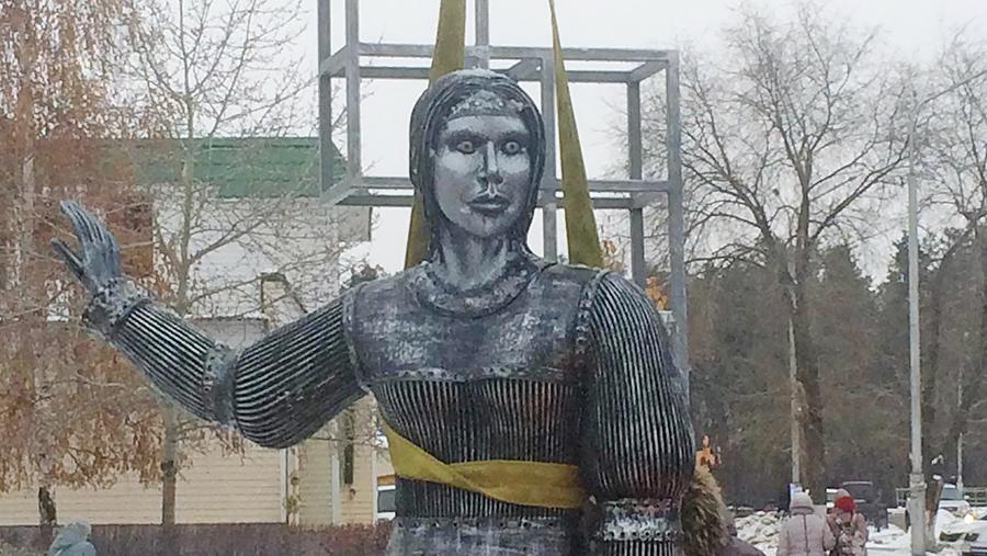 Скульптуру быстро демонтировали