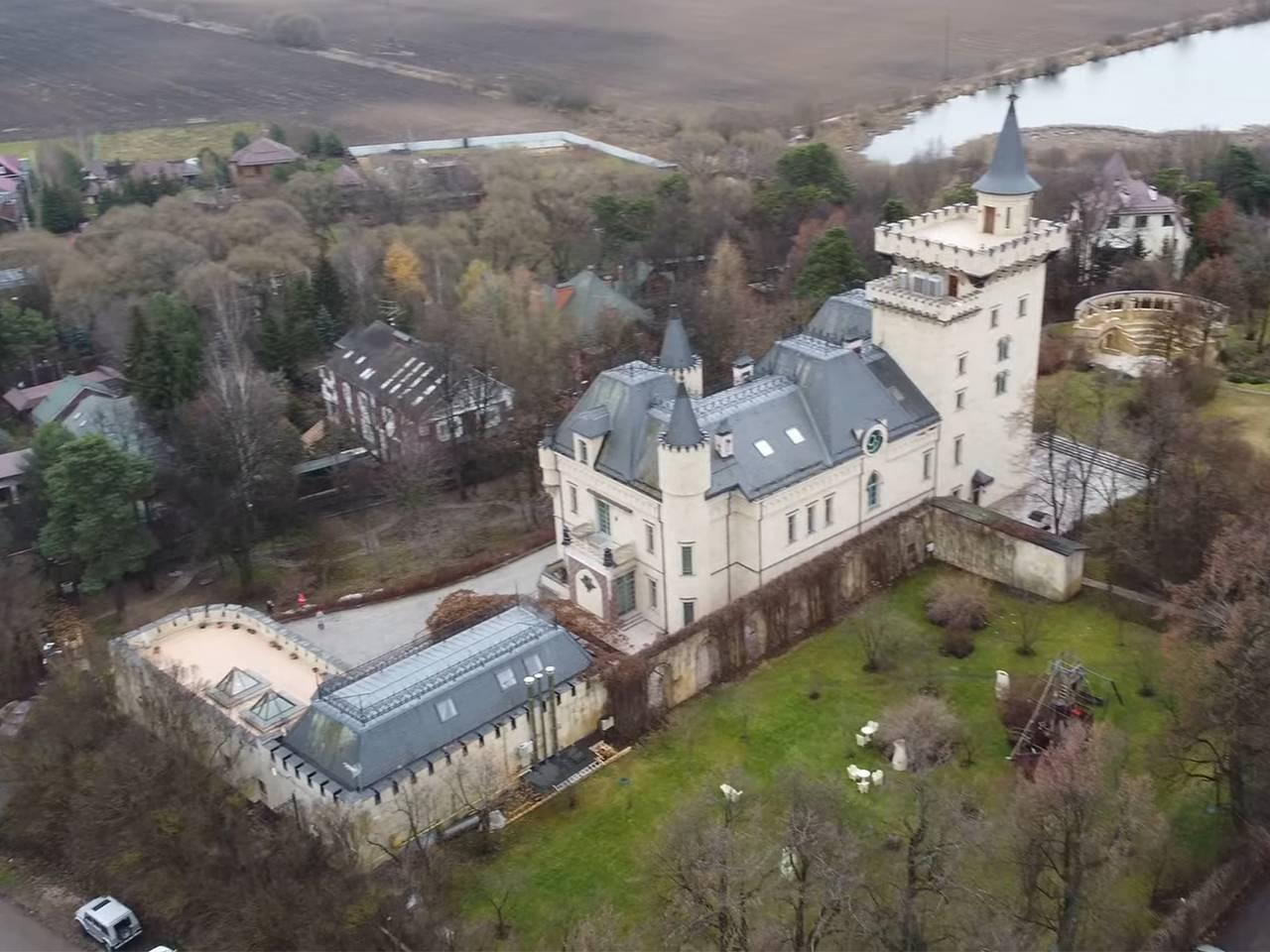 Замок Аллы Пугачёвой