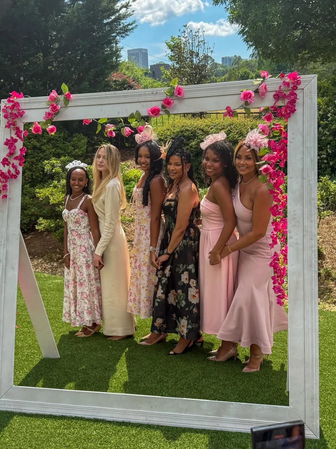 С другими участницами мероприятия