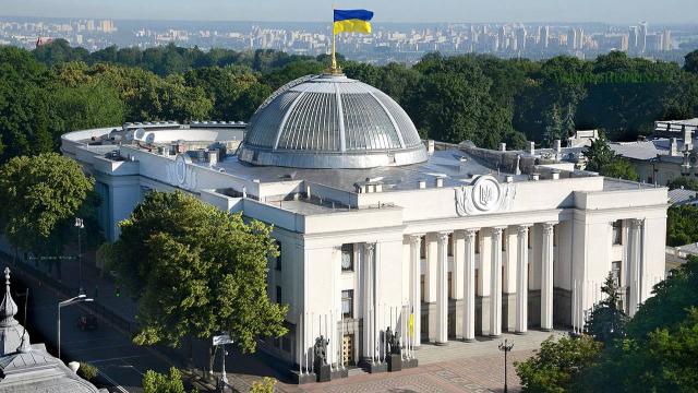 Ведь наши семьи переплетены